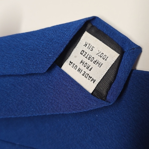 {Vicky Davis} Men's "Lay Up" Basketball Game Print Tie - Picture 9 of 9